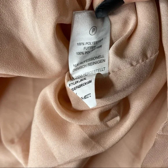 Dalia petal pink pleated skirt Size 2 - Picture 9 of 10